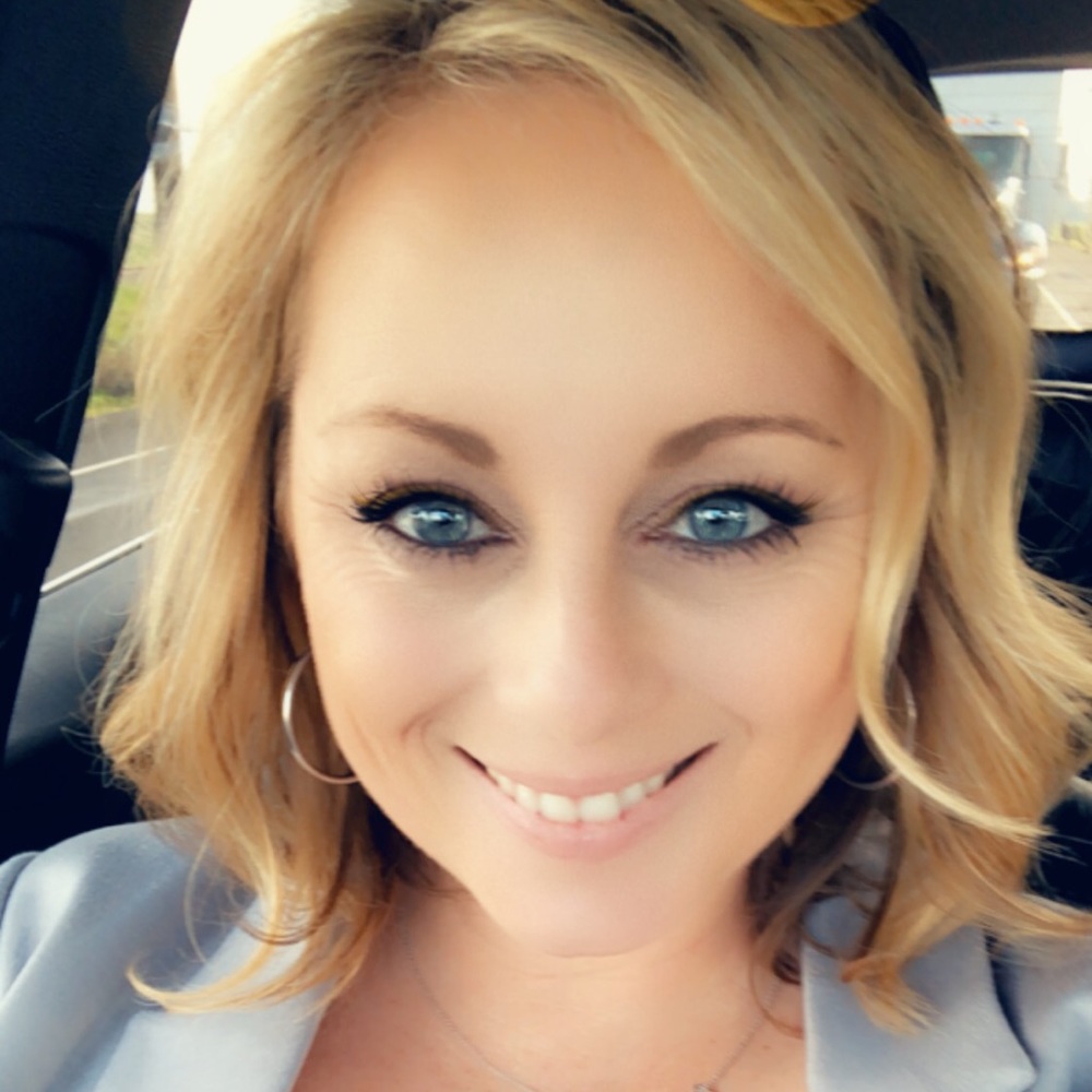 Meet your Posher, Alecia